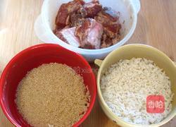 糯米小米蒸排骨的做法图解1