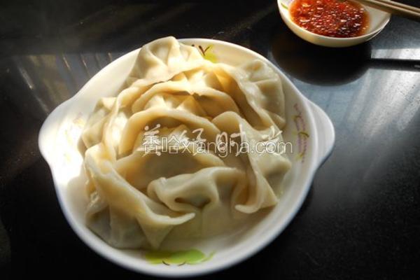 黄花菜饺子