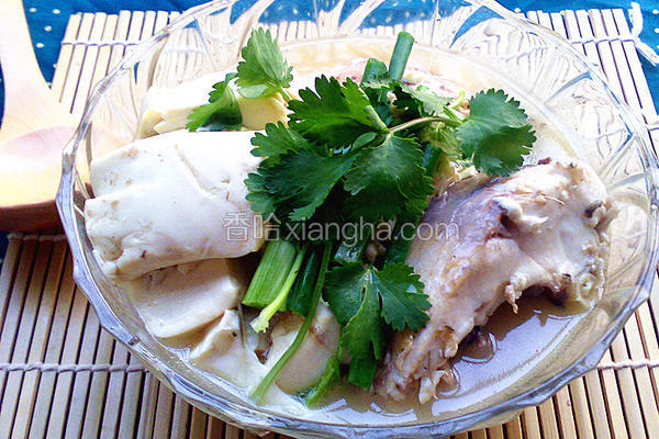 家常豆腐煮鱼