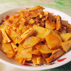 牛筋炒土豆片的做法[图]