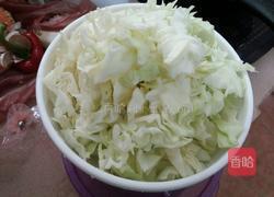 包菜辣炒火腿片的做法图解3