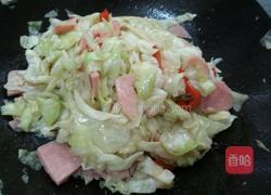 包菜辣炒火腿片的做法图解8