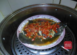剁椒多宝鱼的做法图解9