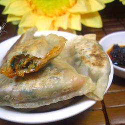 韭菜红萝卜煎饺的做法[图]