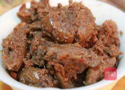 橄榄焖鱼的做法图解1