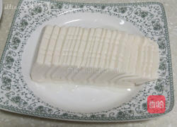 嫩滑蒜香蒸豆腐的做法图解2