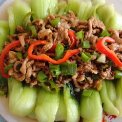 肉丝浇青菜的做法[图]