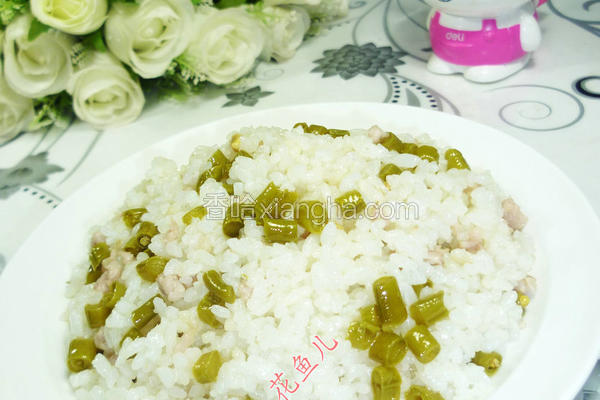 肉末酸带豆炒饭