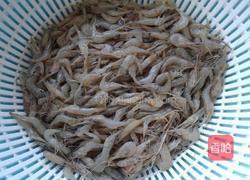 干炸河虾的做法图解1