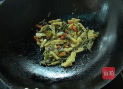 咸豆角不面筋的做法图解5