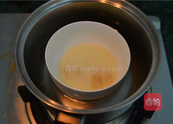 黄桃慕斯杯的做法图解6