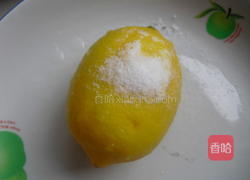 蜂蜜柠檬茶的做法图解2