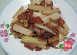 白萝卜炒鱿鱼的做法图解6