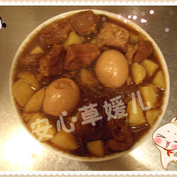 土豆烩牛肉卤蛋的做法[图]