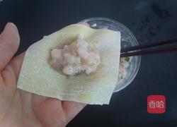 鲜虾云吞面的做法图解7