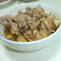花生米蒸鸭的做法[图]