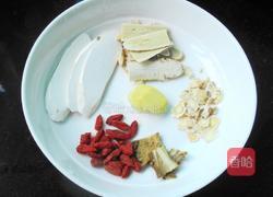 黄芪虾仁汤的做法图解2