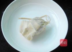 黄芪虾仁汤的做法图解3