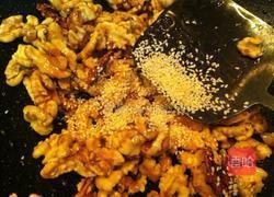 琥珀核桃仁的做法图解7