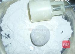 绿豆沙冰皮月饼的做法图解10