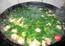菠菜肉丸汤的做法图解12