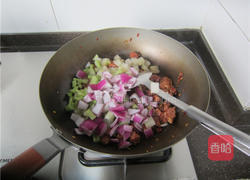 榨菜牛肉丁的做法图解4