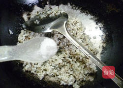 橄榄菜炒饭的做法图解4