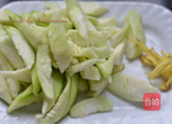 桃仁丝瓜的做法图解4