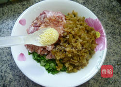 芹菜猪肉馅饺子的做法图解6