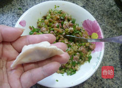 芹菜猪肉馅饺子的做法图解9