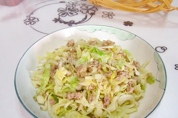 肉末炒包菜