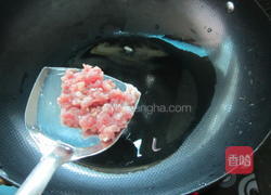 肉末炒包菜的做法图解4