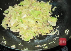 肉末炒包菜的做法图解8