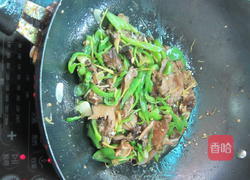 辣椒炒猪舌子的做法图解5