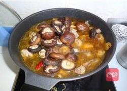 香菇焖鸡的做法图解8