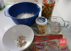 培根橄榄芝士面包的做法图解1