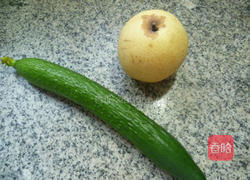 青瓜雪梨汁的做法图解1