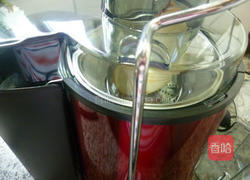 青瓜雪梨汁的做法图解4