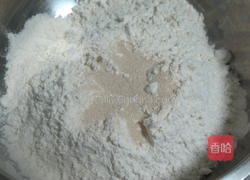 黄金提子馒头的做法图解1