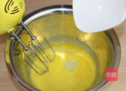 彩绘爱心蛋糕卷的做法图解5