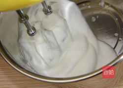 彩绘爱心蛋糕卷的做法图解15