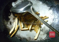芦笋炒香干的做法图解6