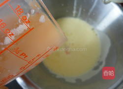 蜜瓜蔓越莓冰琪淋的做法图解8