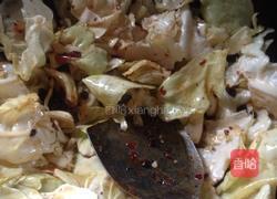 干煸酱香包菜的做法图解4