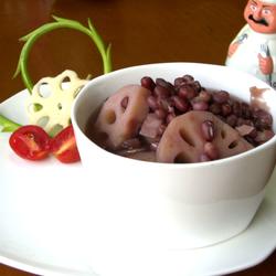 莲藕红豆汤的做法[图]