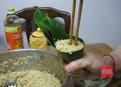 酱肉粽子的做法图解11