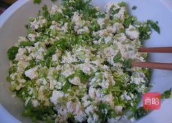 茼蒿虾仁小豆腐的做法图解6