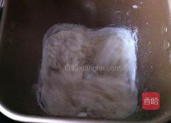 麻酱芝麻烧饼的做法图解1