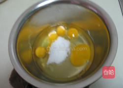 海绵蛋糕的做法图解3