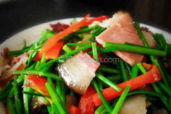 韭苔炒腊肉